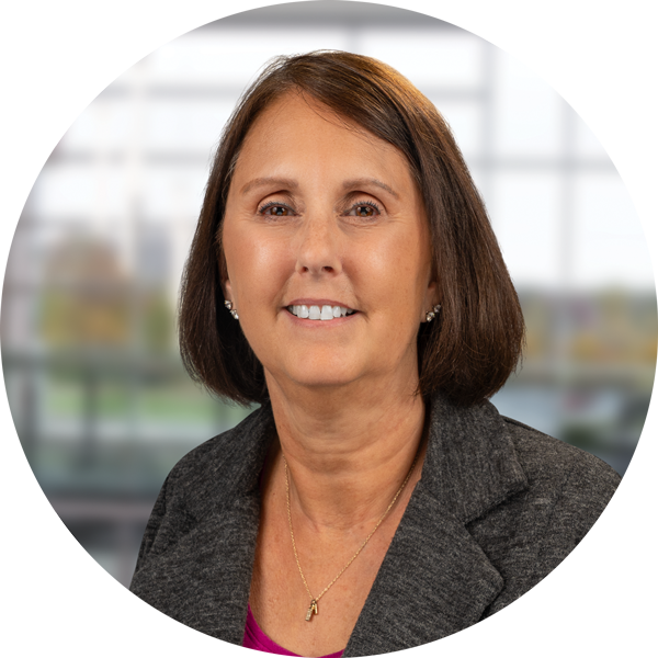 Headshot of Kim Mullins