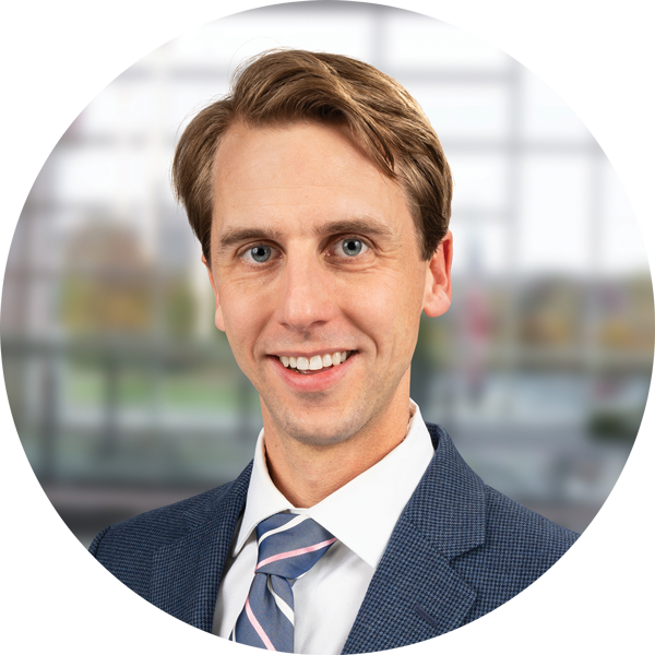 Headshot of Seth Baker